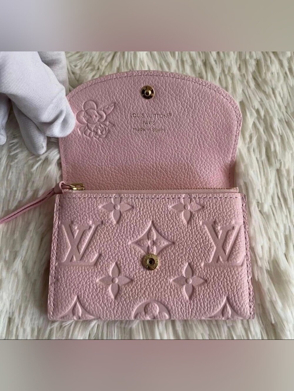 Louis Vuitton Light Pink Monogram Envelope Wallet - Picture 9 of 13